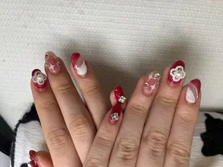 ネイル nail.salon .Reversalのネイルデザイン