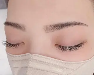 アイブロウ 口コミ高評価✨ 安達ももかのマツエク・マツパデザイン