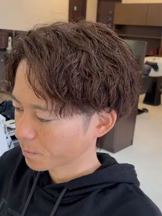 ショート カラー パーマ 樋口智士/倉敷/中庄 /縮毛矯正/髪質改善のヘアスタイル