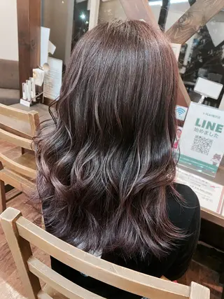 セミロング 服部 和香のヘアスタイル