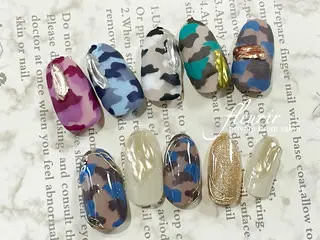ネイル フルリール 【プライベートサロンのネイルデザイン