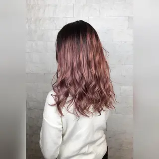 ミディアム 圧倒的美髪ストレート ツダケイタロウのヘアスタイル