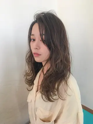 セミロング 🇰🇷韓国レイヤー 錦糸町【北山謙三】のヘアスタイル