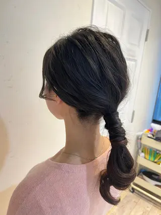 セミロング ヘアアレンジ 人見知りさんでも安心 奥田 里佳子のヘアスタイル