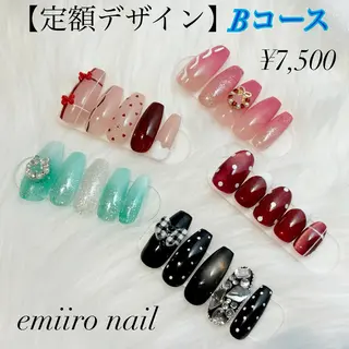 ネイル emiiro nail所属・橋本 由菜のネイルデザイン
