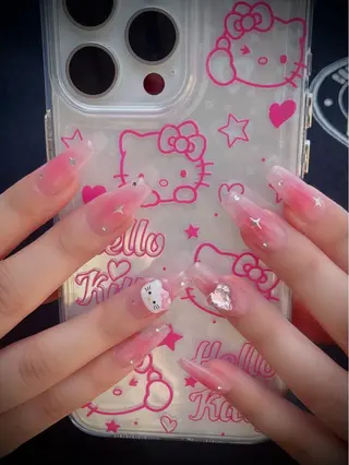 ネイル nine.🦋 YUKOのネイルデザイン