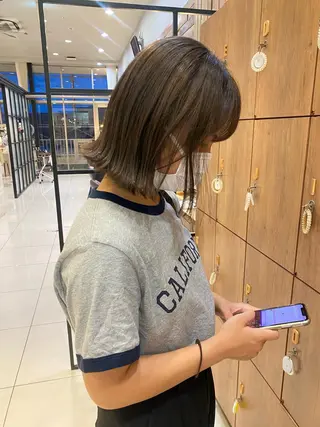 ミディアム カラー riho/ブリーチ/ デザインカラー/辻堂のヘアスタイル