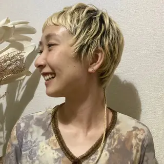 ショート 辰巳 遥萌のヘアスタイル