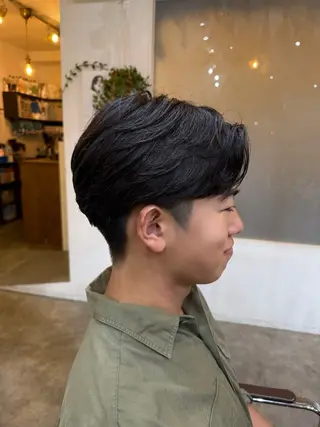 ショート パーマ メンズ JERICHO HAIR所属・河野 由佳の眉毛・アイブロウイメージ