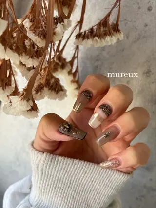 ネイル mureux ∵ayakaのネイルデザイン