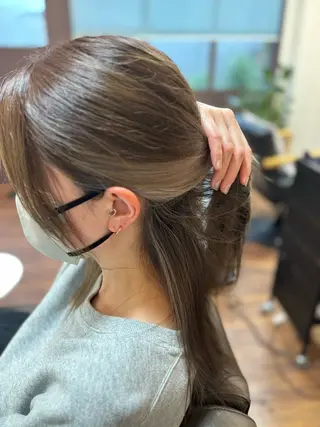 ロング JIU所属・池岡 洋子のヘアスタイル