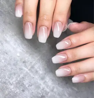 ネイル nail salon fee（フィー）のネイルデザイン