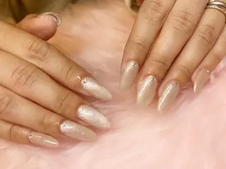 ロング Nailsalon Little Rのネイルデザイン