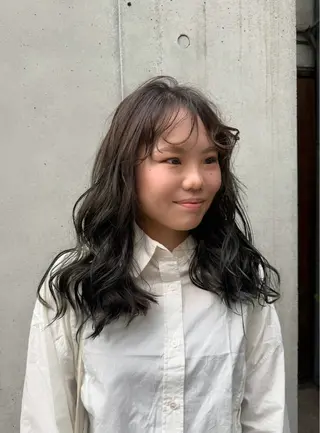 ロング カラー Harris　表参道・外苑前・青山　表参道本店所属・艶カラー/ハイトーン /アレンジ/meiのヘアスタイル