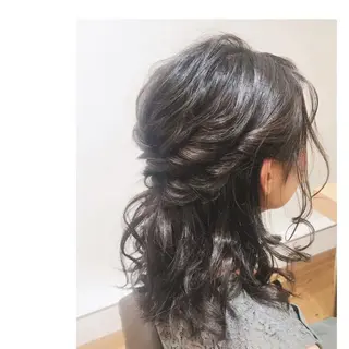 ヘアアレンジ GRANLUSSO 〜グランルッソ駅前店所属・木口 嘉美のヘアスタイル