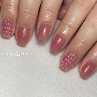 ミディアム ネイル richeri beautyのネイルデザイン