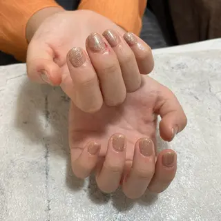 ネイル MAXKELLY AYAMIのネイルデザイン