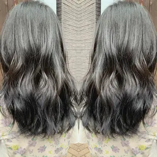 セミロング H所属・H (エイチ) 烏丸御池店のヘアスタイル