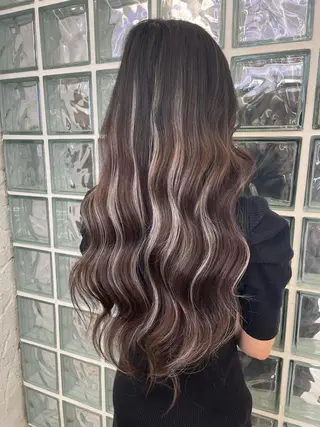 ロング 家田 竜のヘアスタイル