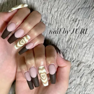 ネイル NEO Beauty Salon所属・𝐍𝐄𝐎 𝐉𝐔𝐑𝐈のネイルデザイン