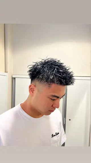 ショート パーマ メンズ 茅ヶ崎パーマ特化/ スパイラル/ハルキのヘアスタイル