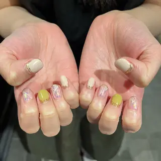 ネイル 鈴木 里奈のネイルデザイン