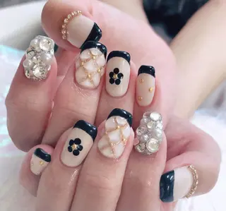 ネイル Nail lieNのネイルデザイン