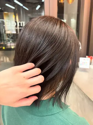 ミディアム 艶髪ストレート/ 理美容師/ショウキのヘアスタイル
