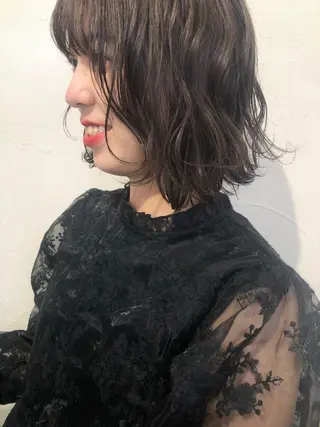 セミロング レイヤーカット/ 透明感カラーmikuのヘアスタイル