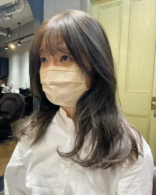 セミロング カラー & Graph. 立川🥣🌿のヘアスタイル