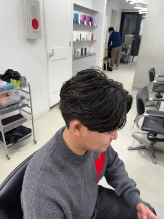パーマ メンズ 深谷 侑亮のヘアスタイル