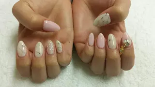 ネイル 河野ちえ (雑誌掲載サロン)のネイルデザイン