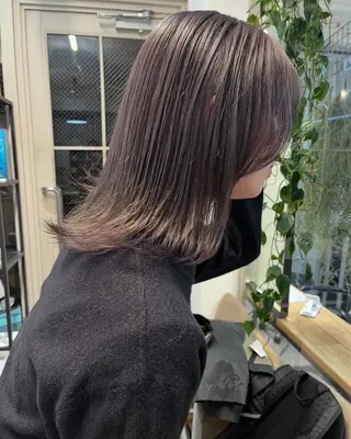 ミディアム カラー ナチュラルなhair / ヨシダトモキのヘアスタイル