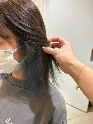 ロング 佐藤 優里のヘアスタイル