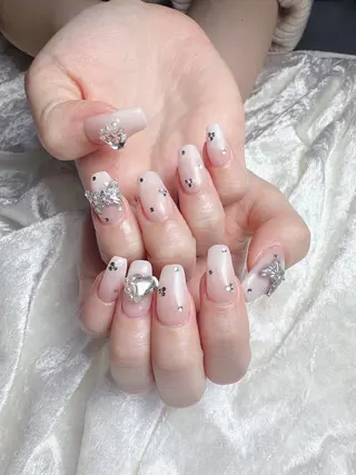 ネイル うにゃねいる🌷 Mayaのネイルデザイン