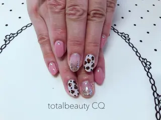 ネイル トータルビューティー CQのネイルデザイン