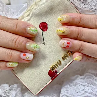 ネイル La neige* yuki 🥯🍑のネイルデザイン