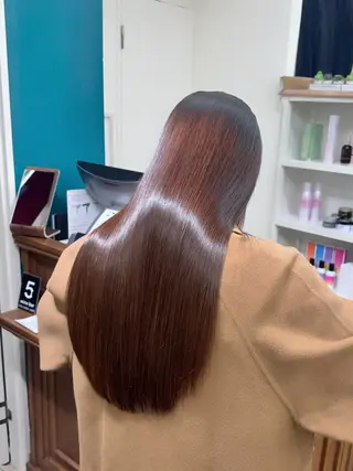 ロング ウルフ/レイヤー /パーマ ナユタのヘアスタイル