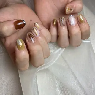 ネイル repos~ルポ~所属・里見 麗のネイルデザイン