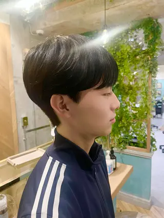 メンズ rina似合わせ レイヤー韓国カラーのヘアスタイル