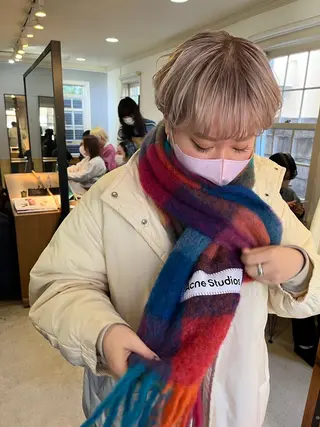 ショート カラー NOUN所属・eri kinjoのヘアスタイル