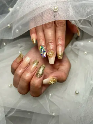 ネイル ✴︎ Delightのネイルデザイン