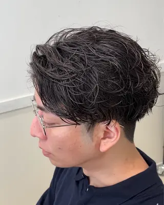 ショート パーマ メンズ クセを最大限に活かす メンズパーマ奈良大祐のヘアスタイル