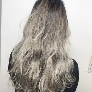 カラー 髪質改善 カラー専門店のヘアスタイル