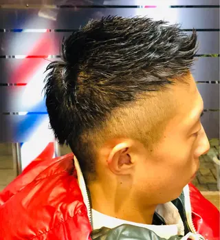 ショート メンズ 【24時まで営業✨】 吉本　成樹のヘアスタイル