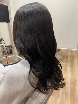 カラー ZEEN所属・ら んのヘアスタイル