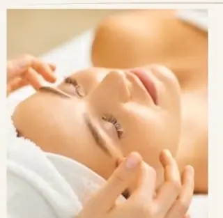 De I'm北谷店所属・De I'm manaのエステ・リラクイメージ