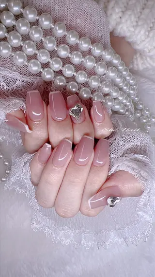 ネイル She   Nail所属・ISA_ BELLAのネイルデザイン
