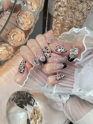 ネイル 23時まで❤︎韓国、 ワンホンネイルのネイルデザイン