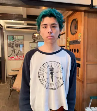 ショート カラー メンズ 篠江 廉のヘアスタイル